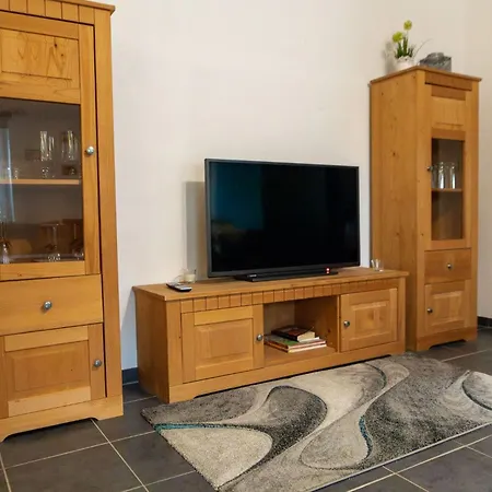 Apartment Im Ersten Obergeschoss *