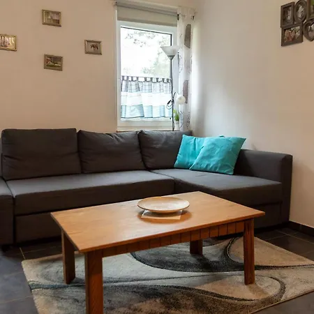 Im Ersten Obergeschoss Apartman *